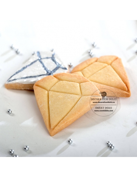 Decupator in forma de diamant