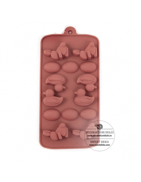 Mulaj praline in forma de iepuras, ou si ratusca