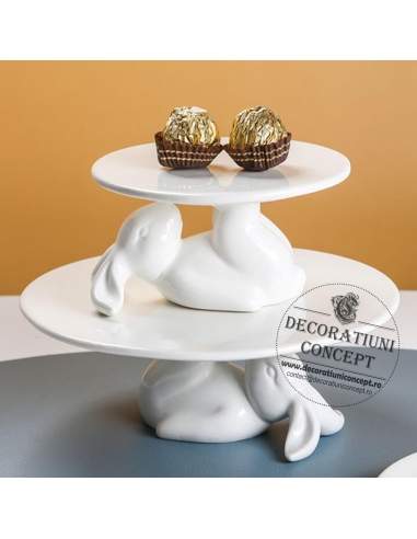 Platou sustinut de iepuras