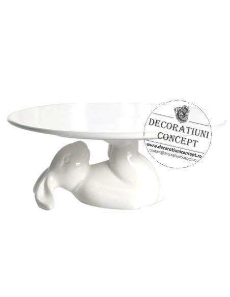 Platou sustinut de iepuras