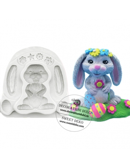 Mulaj forma iepure, 4 flori mici si oua