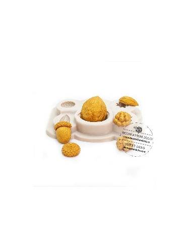 Mulaj nuca, ghinda, migdala si afine