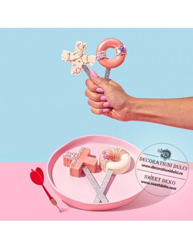 Mulaj cakesicles XOXO