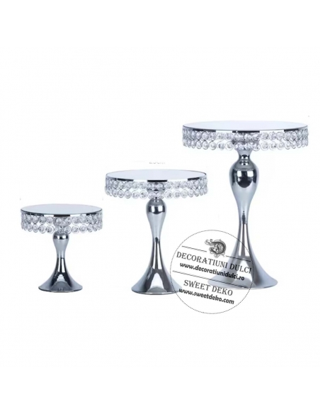 Suporturi argintii cu oglinda pentru prajituri (3 buc) Suporturi argintii cu oglinda pentru prajituri (3 buc)