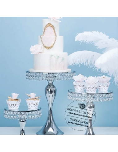 Suporturi argintii cu oglinda pentru prajituri (3 buc)