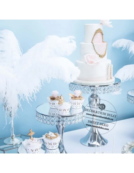 Suporturi argintii cu oglinda pentru prajituri (3 buc) Suporturi argintii cu oglinda pentru prajituri (3 buc)