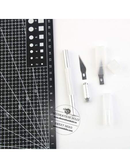 Cutter cu rezerva si suport de taiere