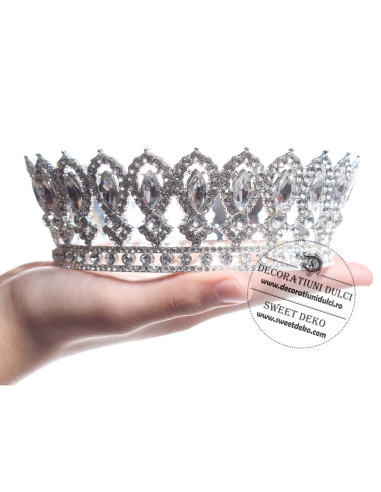 Coroana decor tort | diadema argintie cu strasuri