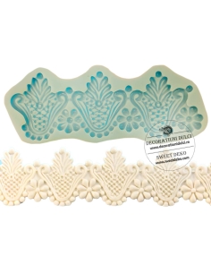 Mulaj broderie si flori fondant | Decoratiuni Dulci