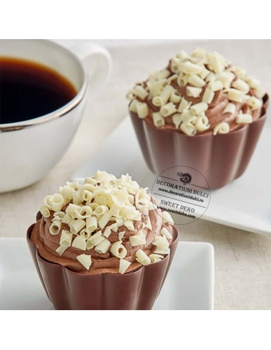 Blossom, bucle din ciocolata alba Callebaut