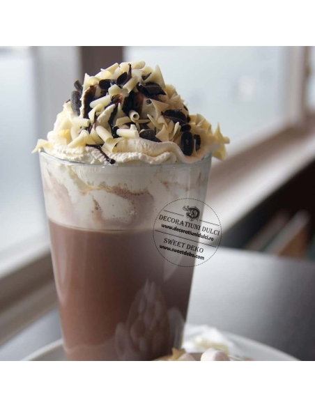 Blossom, bucle din ciocolata alba Callebaut