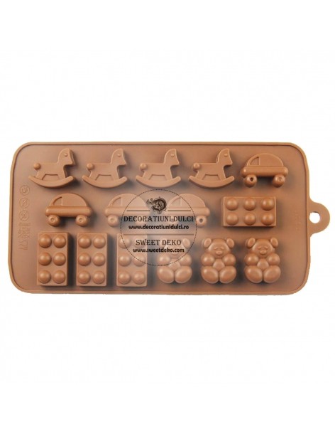 Mulaj pentru bomboane din ciocolata jucarii pentru baieteti 2